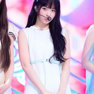 260519-nmixx-heavy-serenade-260517-performance-photos-sbs-v0-t7992t5df22h1