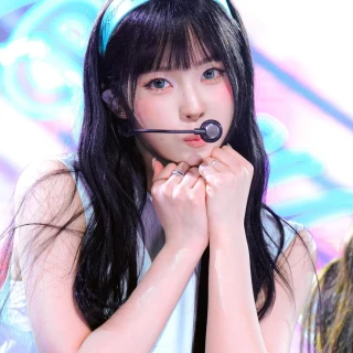 260519-nmixx-heavy-serenade-260517-performance-photos-sbs-v0-wrq2st5df22h1