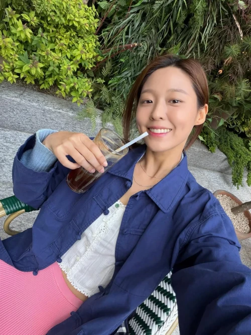 260519-seolhyun-v0-vkebt784b42h1.webp