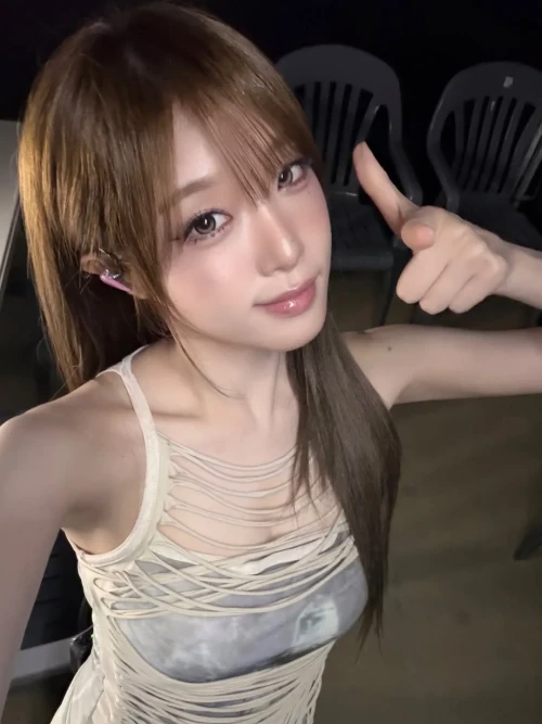 260519-yena-yenacore-instagram-update-v0-n7via5rji62h1.webp