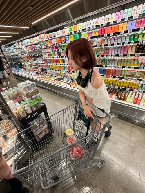 260520-hearts2hearts-instagram-update-v0-j0nfs165i92h1.webp