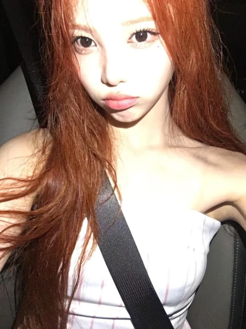 260520-ian-weverse-update-v0-nlcmloxb1b2h1.webp