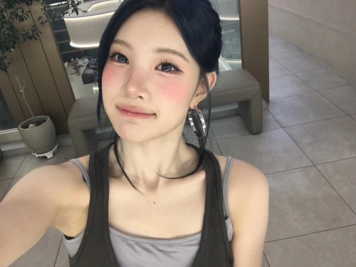 260521-juun-weverse-update-v0-7l34fe4qre2h1.webp