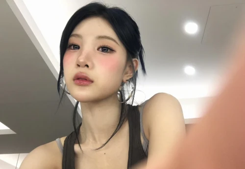 260521-juun-weverse-update-v0-q0yz3d4qre2h1.webp