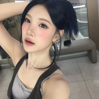 260521-juun-weverse-update-v0-y6yn3e4qre2h1