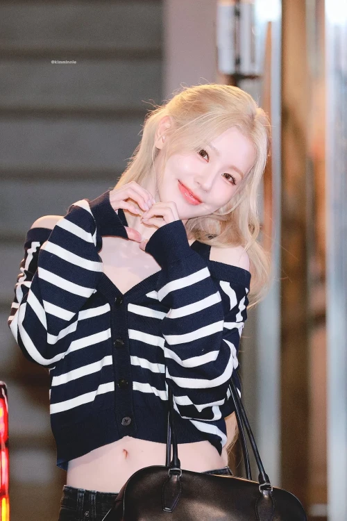 260502-miyeon-v0-fdikaxu3mp2h1.webp
