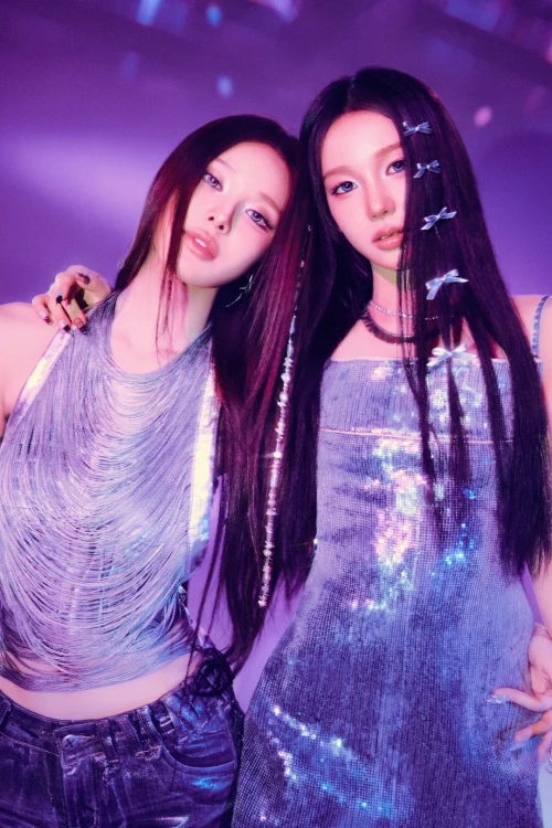 260521-izna-the-3rd-mini-album-set-the-tempo-concept-photo-v0-8e7yguinhg2h1.webp