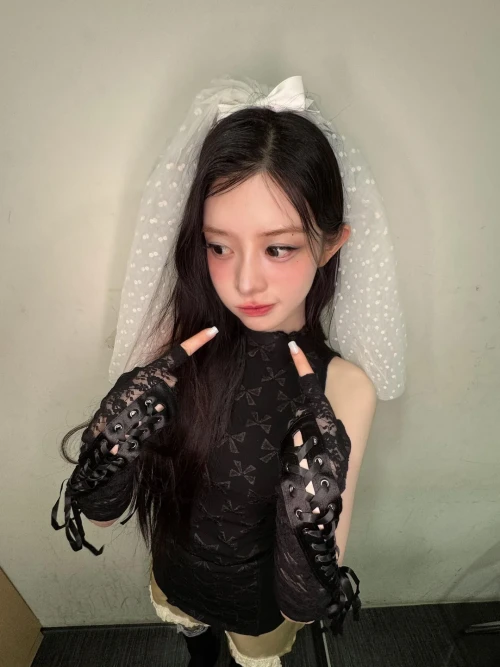 260521-minju-v0-1x7j2lhg6i2h1.webp