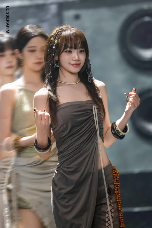 260522-le-sserafim-boompala-mv-photo-sketch-chaewon-v0-f7xfjl8afo2h1.webp
