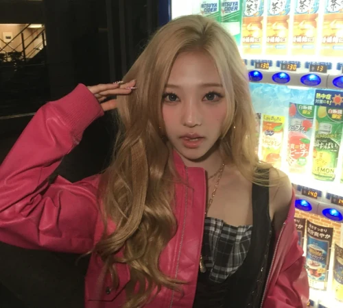 260522-stella-weverse-update-v0-5mtlbk26mp2h1.webp