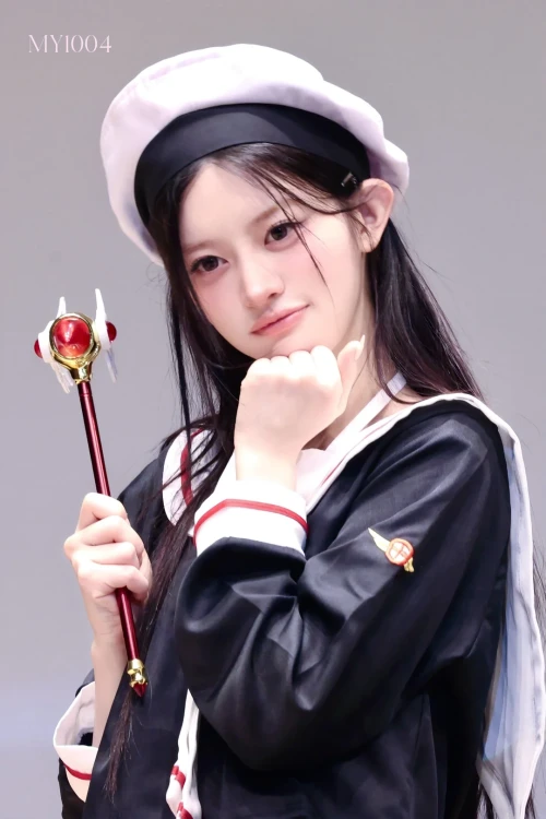 260516-minju-v0-q5uwgtedmx2h1.webp