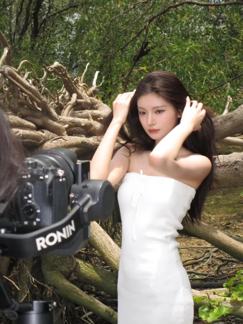260517-yiren-v0-6oevepbq1x2h1.webp