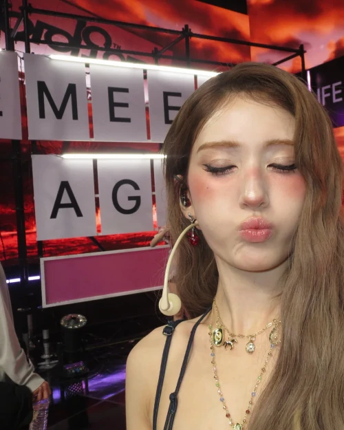 260521-somi-ig-update-v0-mmiy9ktr8i2h1.webp