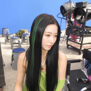 260522-kazuha-instagram-update-v0-lwin6ap8pp2h1
