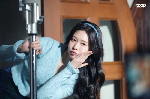 260522-management-soop-berriz-update-with-kim-minju-v0-guujnqgefn2h1.webp