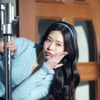 260522-management-soop-berriz-update-with-kim-minju-v0-guujnqgefn2h1