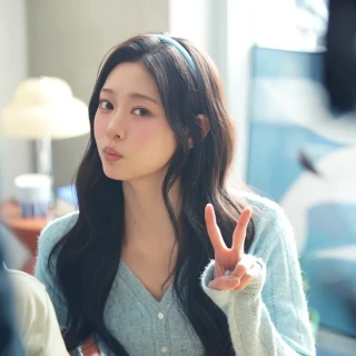 260522-management-soop-berriz-update-with-kim-minju-v0-wosafw5ffn2h1