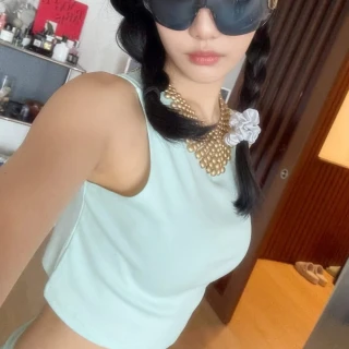 260522-ningning-instagram-update-v0-9ycqyswlnn2h1