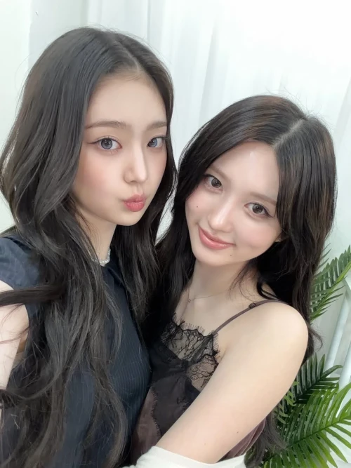 260522-shipdo-by-starship-instagram-update-with-gaeul-ft-v0-n5ak5y3sko2h1.webp