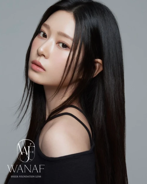 260522-wanaf-x-update-with-kim-minju-v0-tyxanfrpol2h1.webp