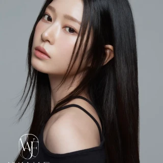 260522-wanaf-x-update-with-kim-minju-v0-tyxanfrpol2h1