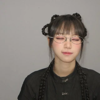 260523-kim-chaewon-instagram-update-v0-9nzabo85fu2h1