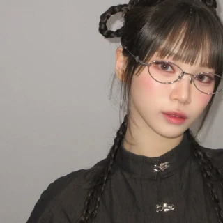 260523-kim-chaewon-instagram-update-v0-cvv1ju95fu2h1