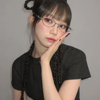 260523-kim-chaewon-instagram-update-v0-rfmcln85fu2h1