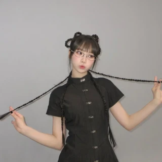 260523-kim-chaewon-instagram-update-v0-s0533n85fu2h1