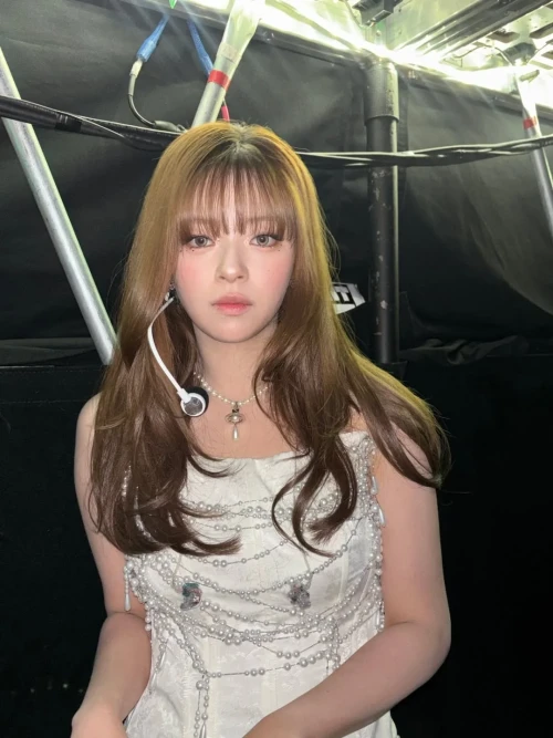 260524-jeongyeon-instagram-update-v0-ez1g03xkuy2h1.webp