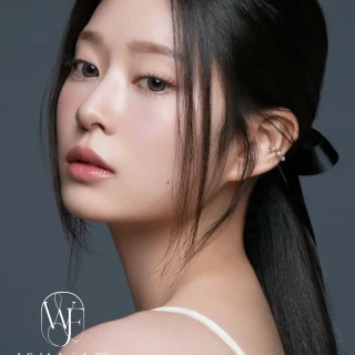 260524-wanaf-x-update-with-kim-minju-v0-bamkgxoxc03h1