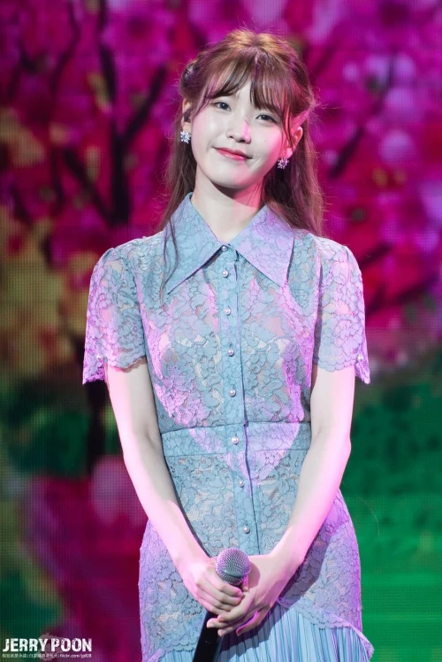 160827-iu-good-day-in-shenzhen-by-jerry-poon-v0-fwdkf2ihgq2h1.webp