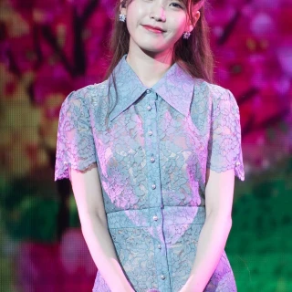 160827-iu-good-day-in-shenzhen-by-jerry-poon-v0-fwdkf2ihgq2h1