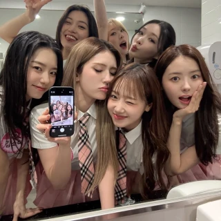 260517-somi-ig-update-v0-olwu6wnsva2h1
