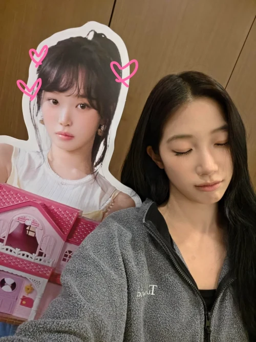 260521-kazuha-weverse-update-v0-q3mjmt640j2h1.webp