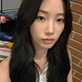 260521-kazuha-weverse-update-v0-s71m4t640j2h1
