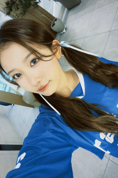 260521-kumi-weverse-update-v0-q34fj61iro2h1.webp