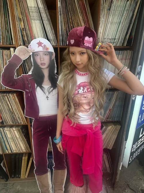 260522-kiiikiii-official-instagram-update-ft-haum-hello-v0-8zel7w3v5u2h1.webp