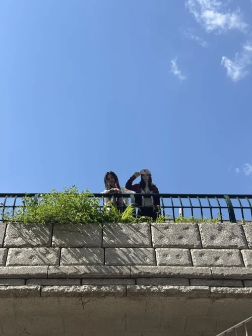 260522-kiiikiii-official-instagram-update-ft-haum-hello-v0-bbz1ev3v5u2h1.webp