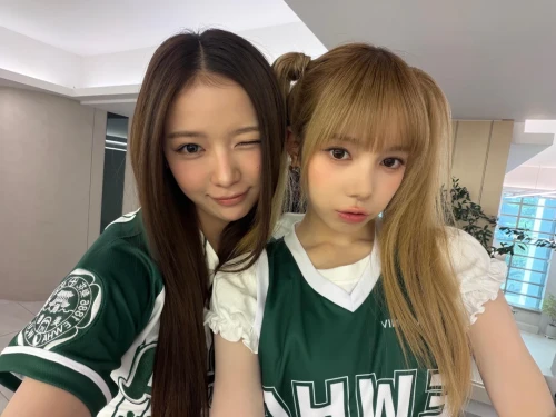 260522-kumi-weverse-update-ft-mia-v0-m0yiyftr4v2h1.webp