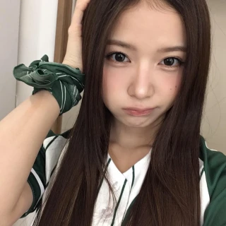 260522-kumi-weverse-update-ft-mia-v0-mkvsp43s4v2h1