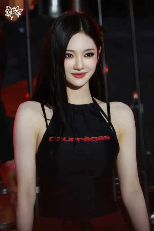 260522-ningning-v0-k8lqot4p173h1.webp