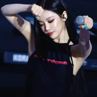 260522-ningning-v0-x8kdgr4p173h1
