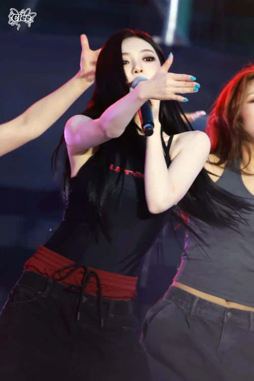 260522-ningning-v0-y5lk8v4p173h1.webp