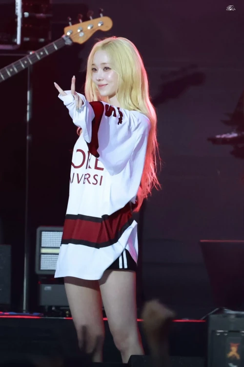 260522-winter-at-korea-university-festival-v0-kyt421ivyu2h1.webp