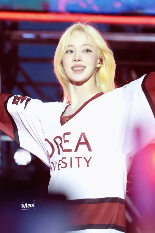 260522-winter-at-korea-university-festival-v0-qc82f1ivyu2h1.webp