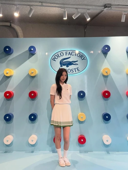 260522-yujin-instagram-update-like-the-sunshine-of-may-v0-fff9l24jfp2h1.webp