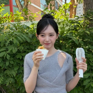 260523-mashiro-instagram-update-v0-qatj28fwiv2h1