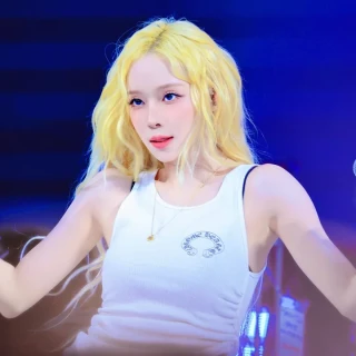260523-winter-at-yonsei-university-festival-v0-zgx54pqgw23h1