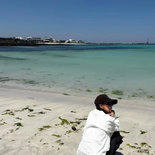 260524-jisoo-ig-update-v0-62p5dlhpq33h1